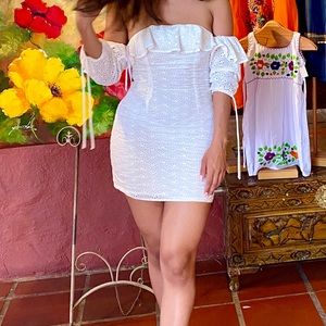 Off the shoulder Revolve Superdown what dress size XXS